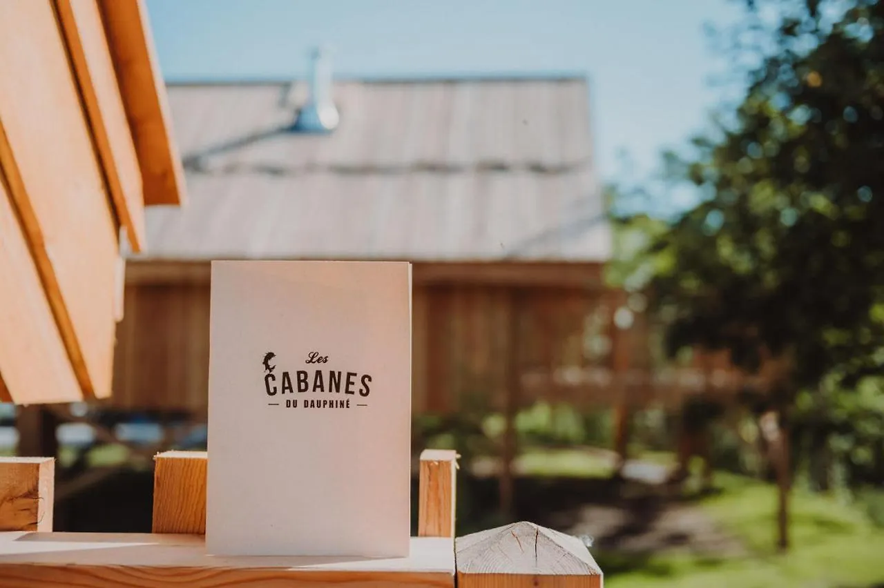 Les Cabanes Du Dauphine Et Logis A La Ferme Gap 0*,  Frankrijk