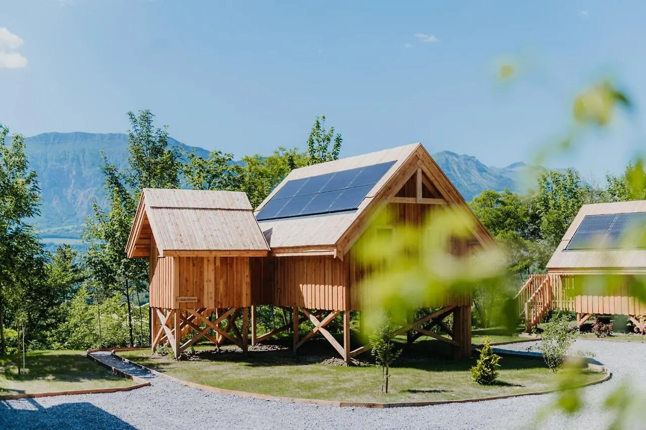 Les Cabanes Du Dauphine Et Logis A La Ferme Gap