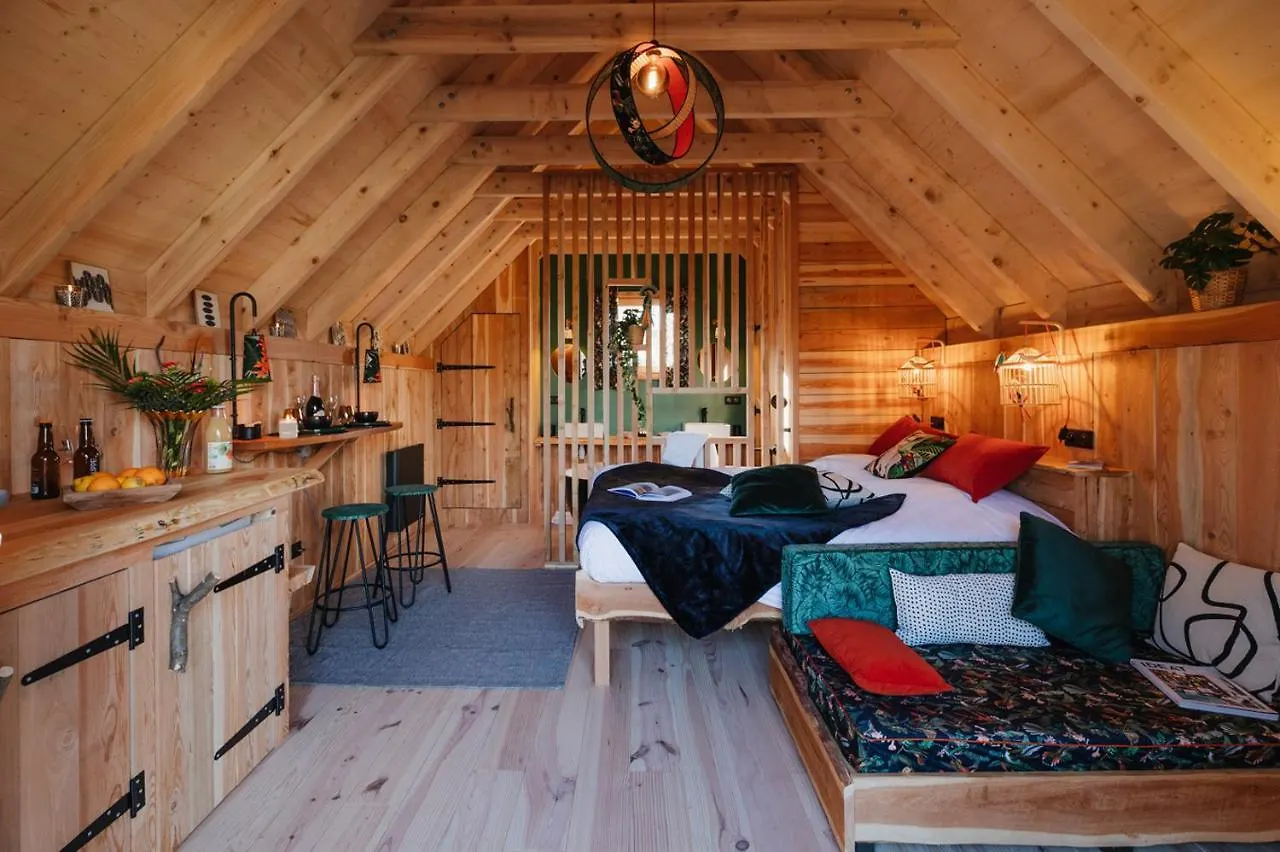 Les Cabanes Du Dauphine Et Logis A La Ferme Gap Vakantiehuis