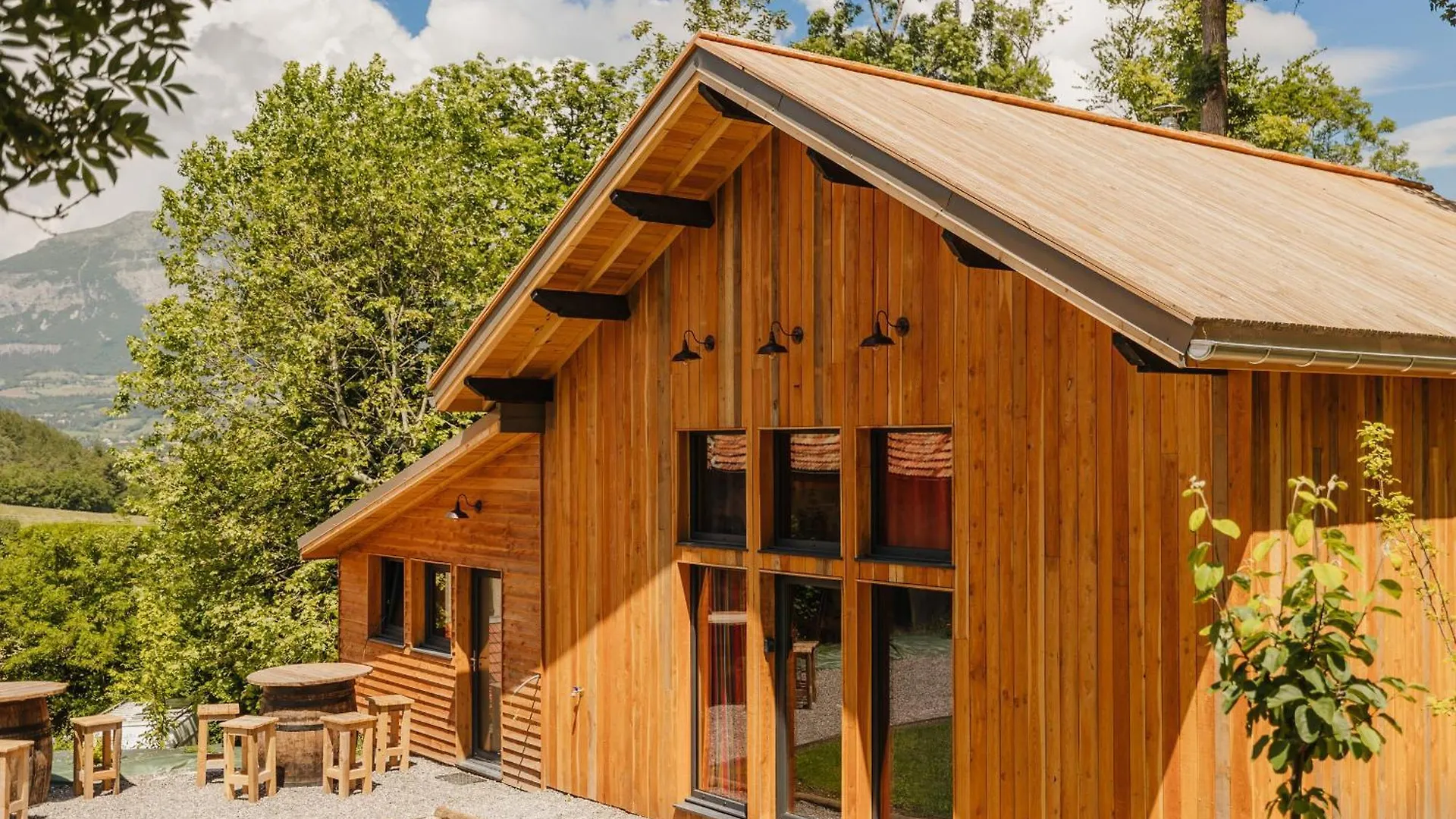 Les Cabanes Du Dauphine Et Logis A La Ferme Gap