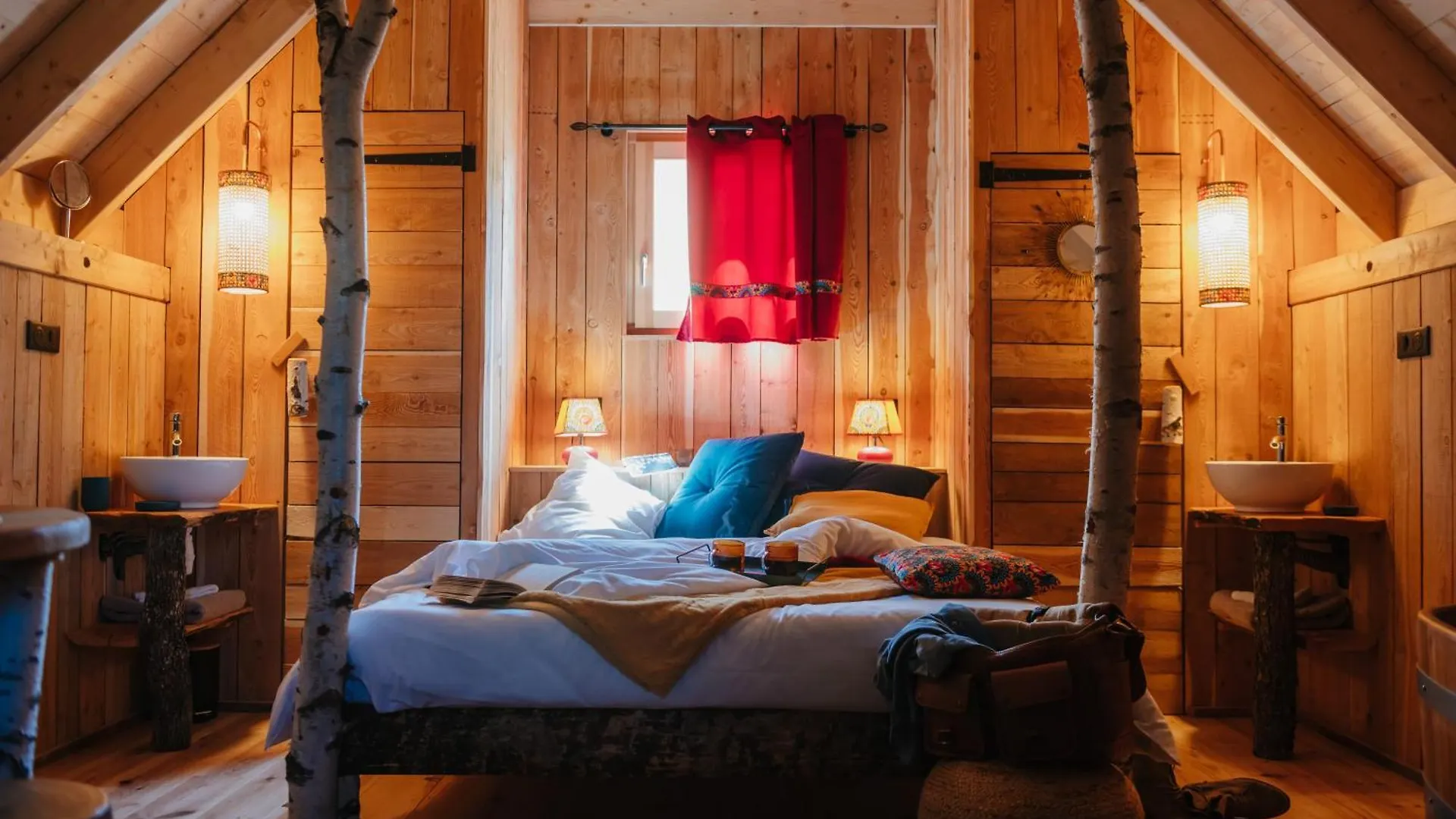 Vakantiehuis Les Cabanes Du Dauphine Et Logis A La Ferme Gap Frankrijk