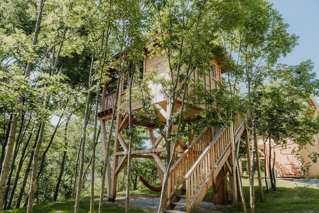 Les Cabanes Du Dauphine Et Logis A La Ferme Gap Frankrijk